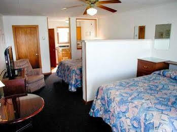 Motel Echo